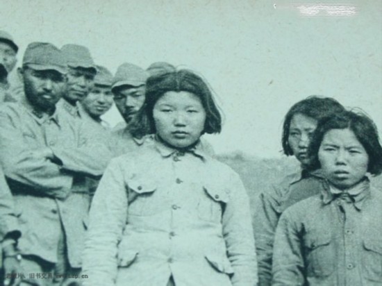 抗战时国民党军队女兵罕见老照片曝光 个个都