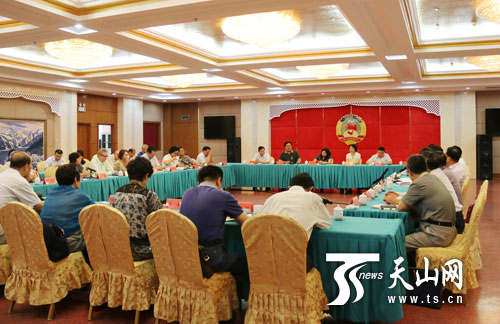 新疆政协严厉谴责暴恐 发声亮剑维护社会稳定