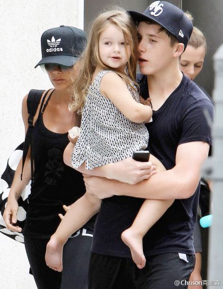 苹果妹 18092376008437622123.jpg