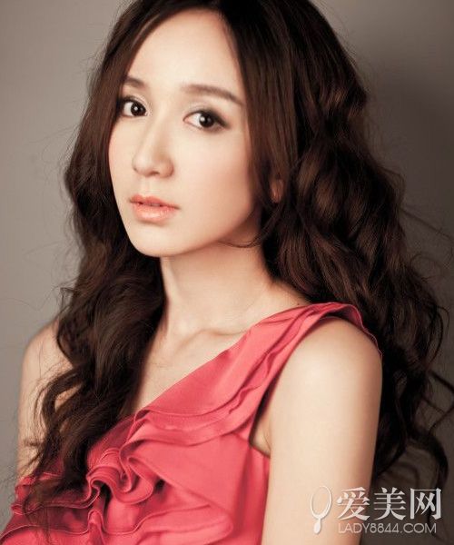 2014女星电视剧片酬曝光 孙俪一集戏赚别人一