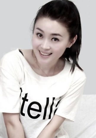 关婷娜穿泳装视频_
