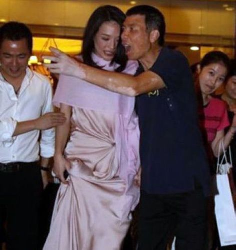 网传舒淇等7名香港女星同性恋 与男性同传绯闻