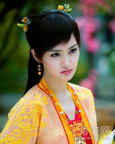 《古剑奇谭》郑爽<em>古装</em>造型盘点 小<em>仙女</em>还是长