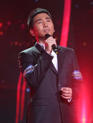 沙宝亮新歌成热播剧《离婚律师》主题曲