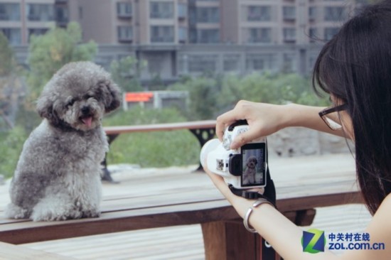  EOS 100Dͬᡱ 