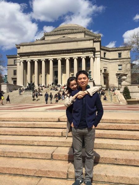 奶茶妹妹恋爱后爆肥 <em>肉饼</em>脸让屌丝直呼过瘾【