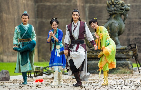 2014火爆电视剧女王:宋茜蒋劲夫情侣配尼坤吃