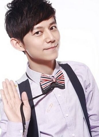 何炅个人资料 西陆网