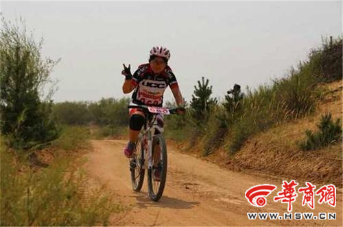 榆林首届自行车邀请赛 164名选手绿色骑行