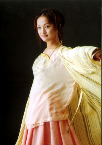 盘点金庸武侠世界的<em>女侠</em> 翁美玲版黄蓉堪称经