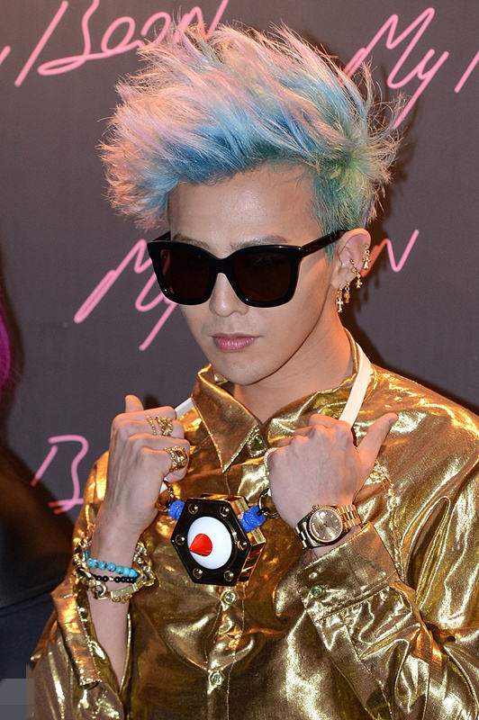 <em>权志龙</em>冲击<em>发型</em>终结者 领跑韩国时尚界--河南