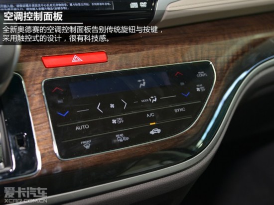 �������÷ḻ �������ϳ�ɫ