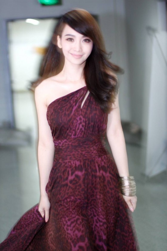 情事主播美女揭密:"千年刘"整容未婚冒充董卿沈星做小三?【23】神龙诀之乌贼灵狐免费电影图片