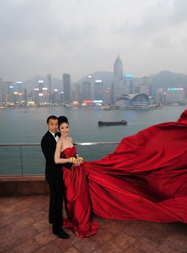 红黑婚纱照_婚纱照风格