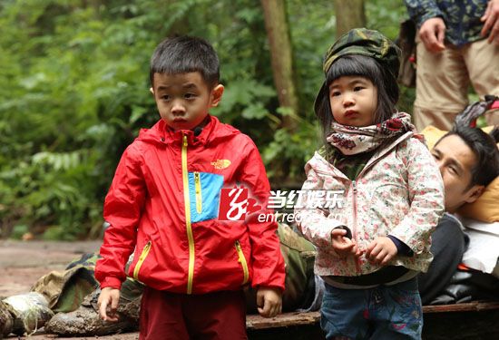 吴妈真身亮相爸爸2不留正脸 Joe与杨阳洋争