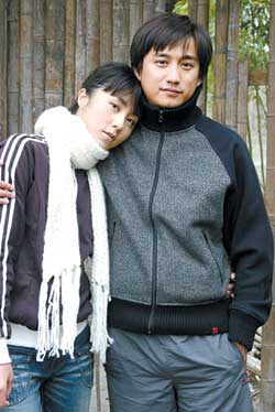 黄磊孙莉贴面照力破出轨传闻 曾与刘若英贾静