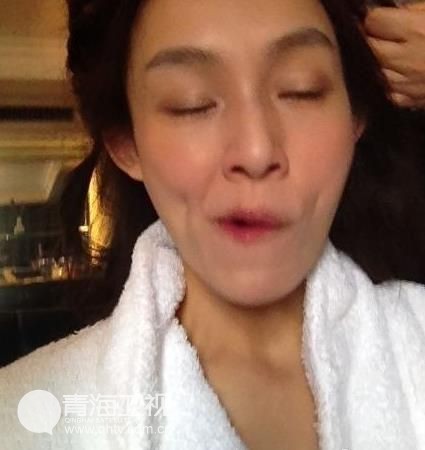 李小璐范冰冰杨幂谢娜 明星居家睡衣照遭围观