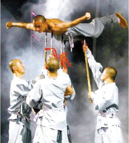 80年代外国人在少林寺学费标准:1300美元\/月