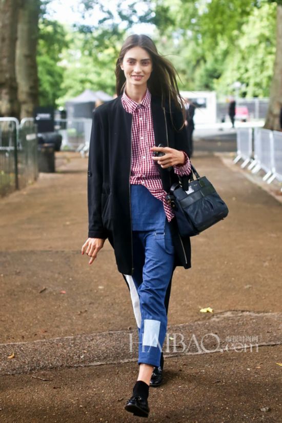 ģա (Marine Deleeuw) 