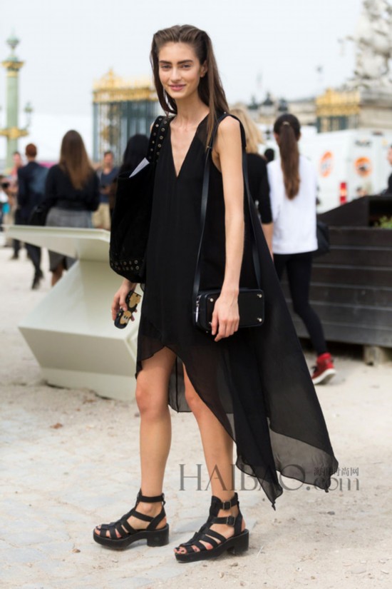 ��ģ���ա������� (Marine Deleeuw) 