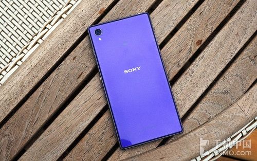 2070GYXĥ Xperia Z1f 