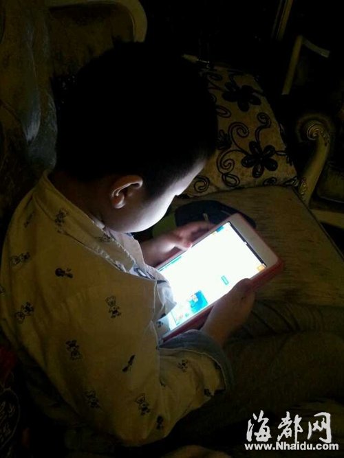 福州四岁娃自学淘宝 每天网购高级玩具