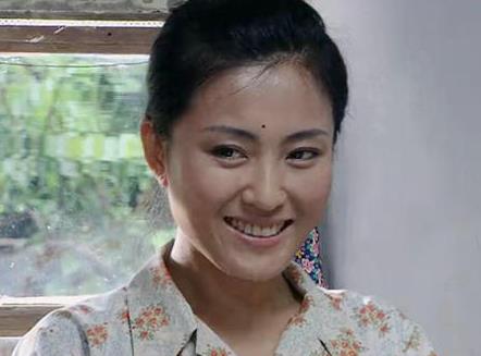 赵本山旗下十大美女曝光 小姨子于月仙垫底【