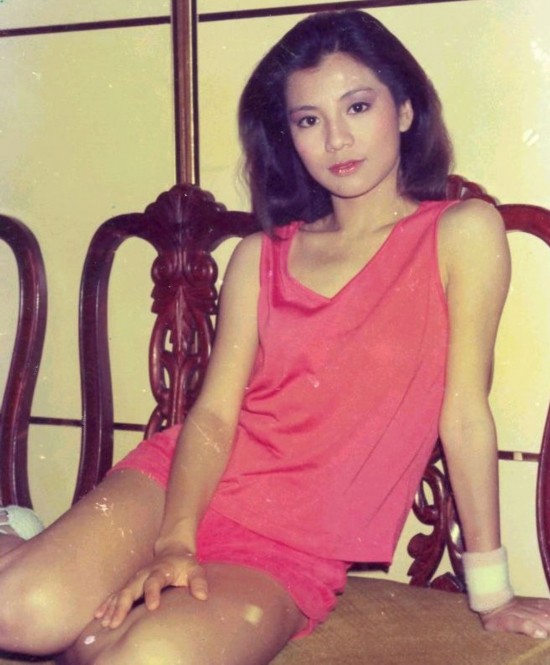 罗宾威廉姆斯饭岛爱崔真实 揭明星为什么自杀