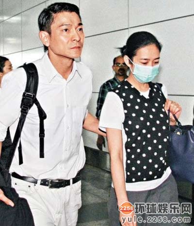 王菲谢娜大s唐嫣 大胆倒追男人的女明星(图)【8】