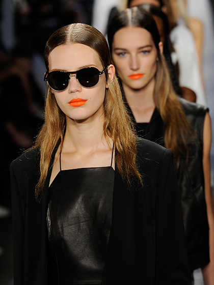 ��ý�̵�˴������ɫ��ױ