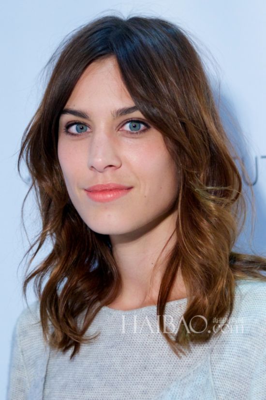 ɺ (Alexa Chung) ̺