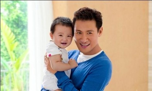 好男儿 宋晓波老婆产女 揭明星如何给宝宝起名