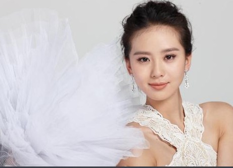 传刘诗诗与杨幂唐嫣决裂 揭娱乐圈交恶女明星