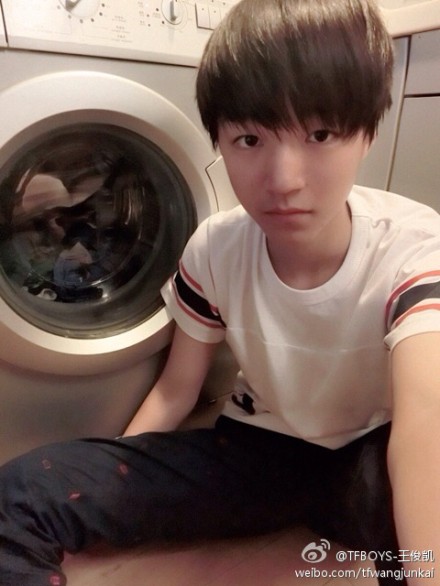 王源的鸡巴_00后也传绯闻TFBoys王俊凯女友曝光王源吻 ...