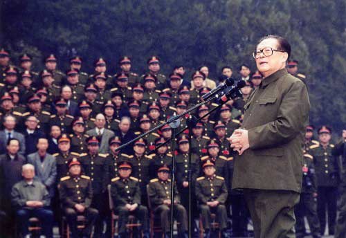 江泽民 军事科学院