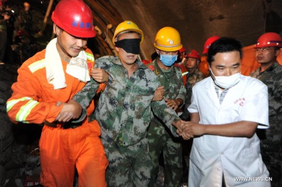 Thirteen workers were successfully rescued on Saturday about 140 hours after being trapped in a collapsed tunnel in Shiqian. Medical workers said they were in good condition after a preliminary checkup at the scene. 