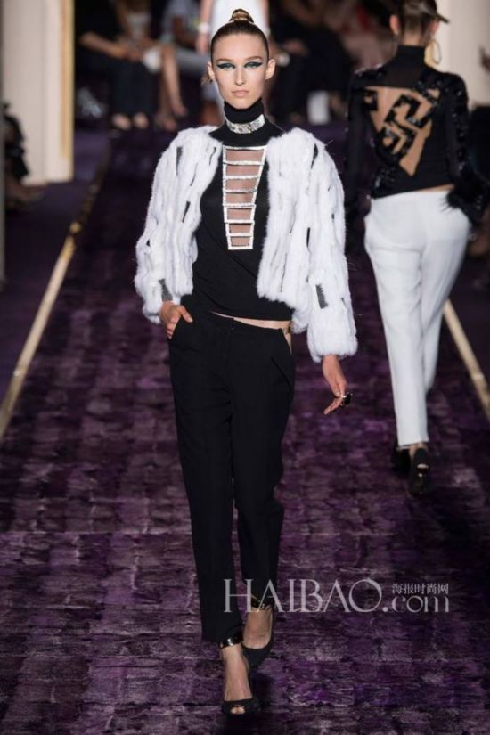 2014秋冬高级定制时装周范思哲高定 (atelier versace) 秀场