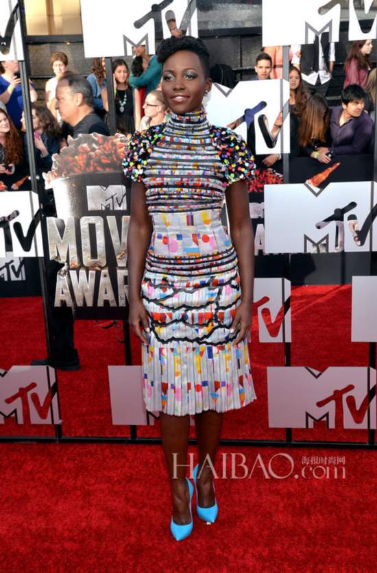 SֶPö (Lupita Nyong'o) töŦⰪcftLook