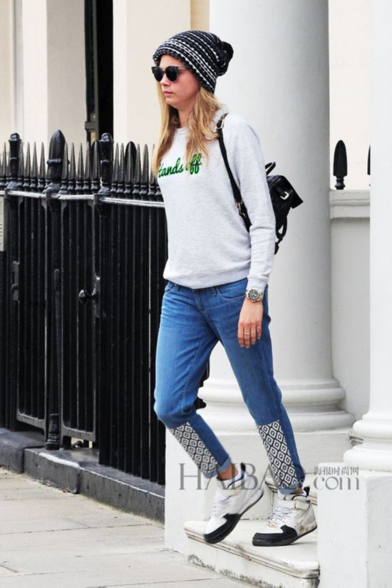 aɶ626AWҥdԡP}˥ (Cara Delevingne) PͤHb۴XC
