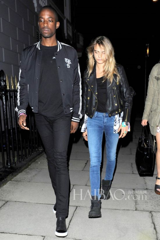 ����ʱ��7��6�գ�Ӣ����ģ������������ (Cara Delevingne) �����Ӱ���С��Ƥ�������˷����׶ص�ס����