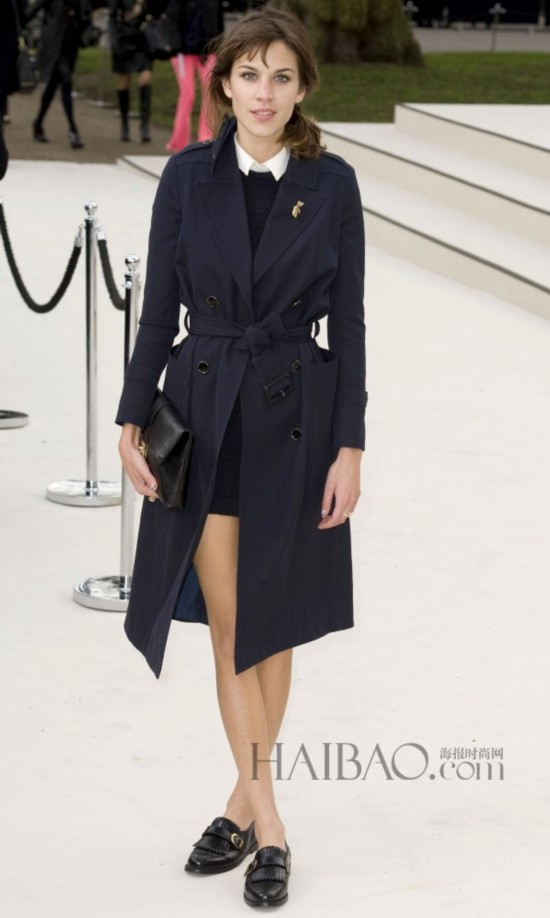 ɺ (Alexa Chung) ԷƽЬLook