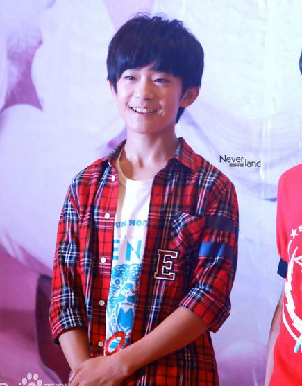 tfboys易烊千玺个人资料曝光 易烊千玺家庭背景揭秘【4】