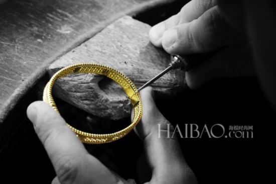 ����ű� (Van Cleef & Arpels) �����Perleeϵ�й���