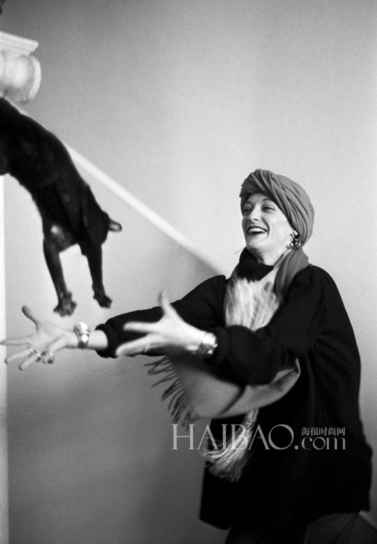Loulou de la Falaise