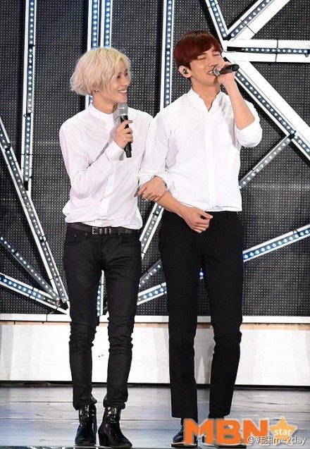 SM家族演唱会:SJ利特强势回归exo少女时代各