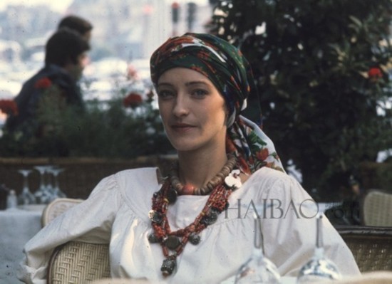 Loulou de la Falaise