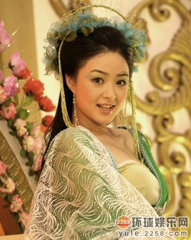 男神"异装癖"伤不起 李易峰图片