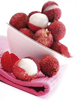 警惕!鲜艳颜色荔枝桂圆可能是硫酸泡过