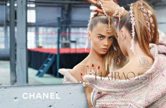 �W�ҥd�ԡP�}�˥� (Cara Delevingne) ��κtö���`�� (Chanel) 2014��V�s�i�j��
