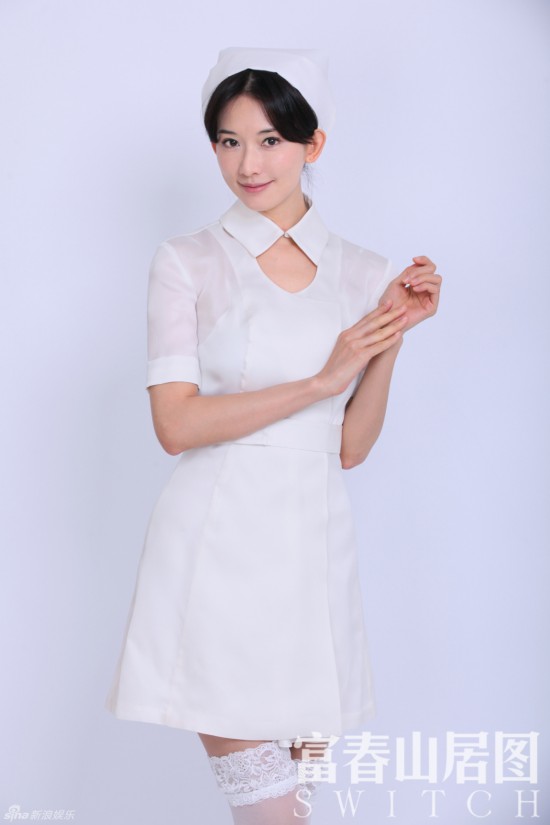 姚晨女仆装PK杨幂学生装 美女明星制服诱惑大